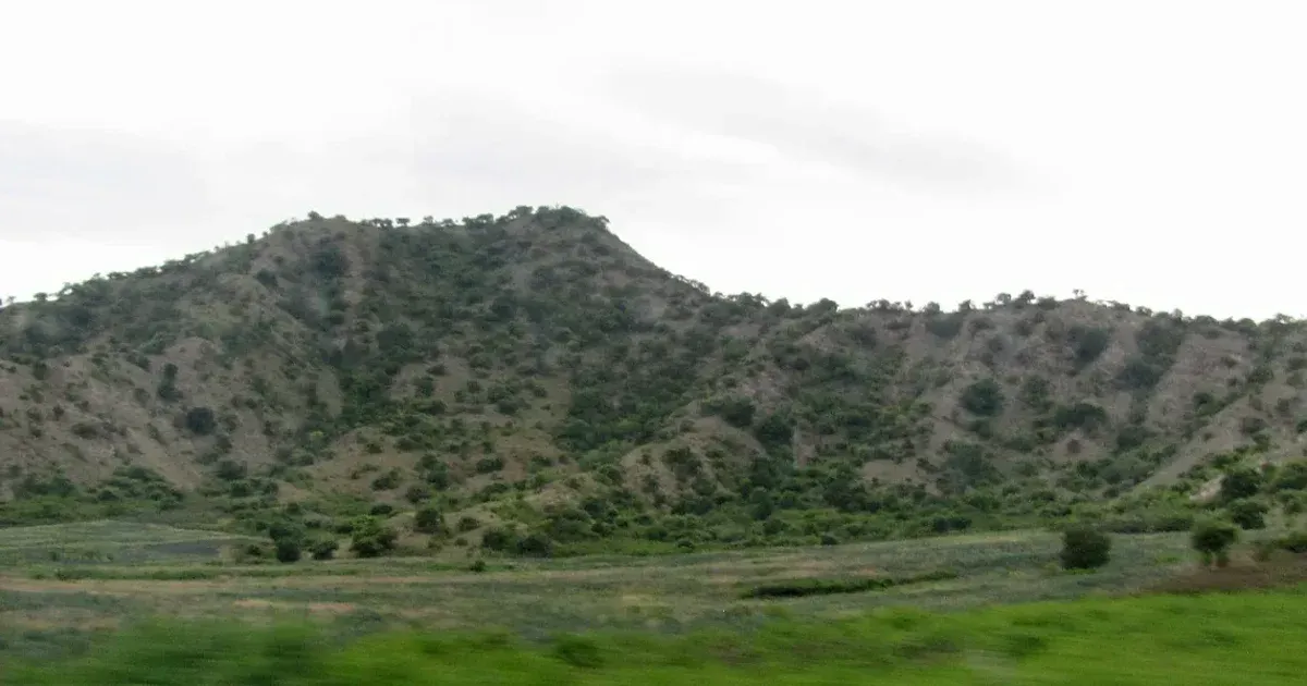 Dry hills and coastline in West Sumbawa, with no view of Scar Reef Resort